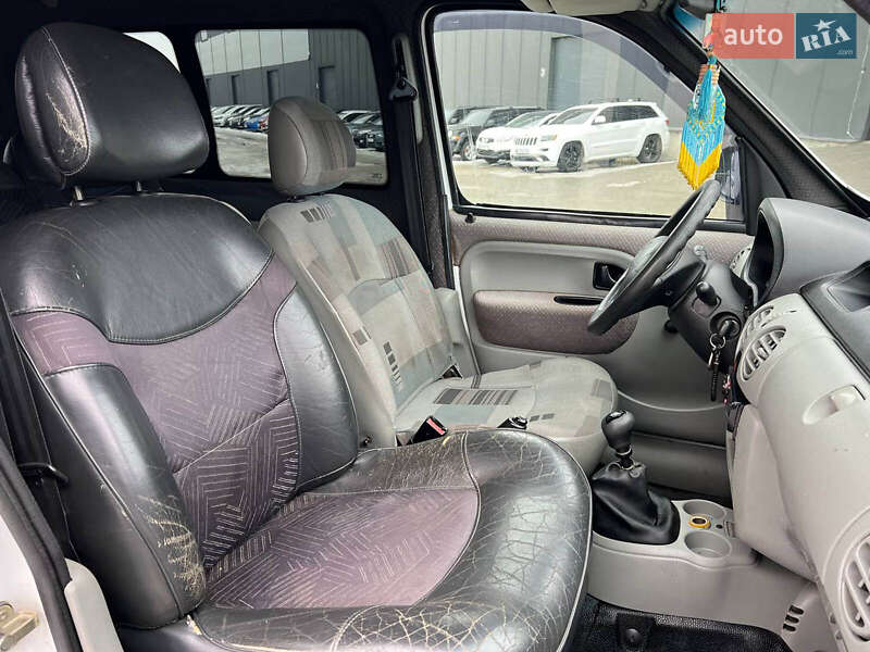 Минивэн Renault Kangoo 2006 в Львове