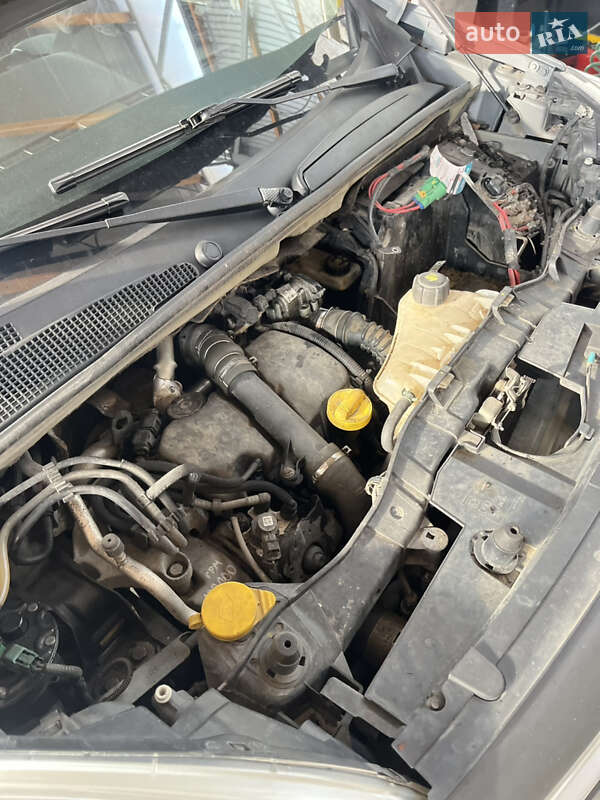 Минивэн Renault Kangoo 2013 в Черновцах