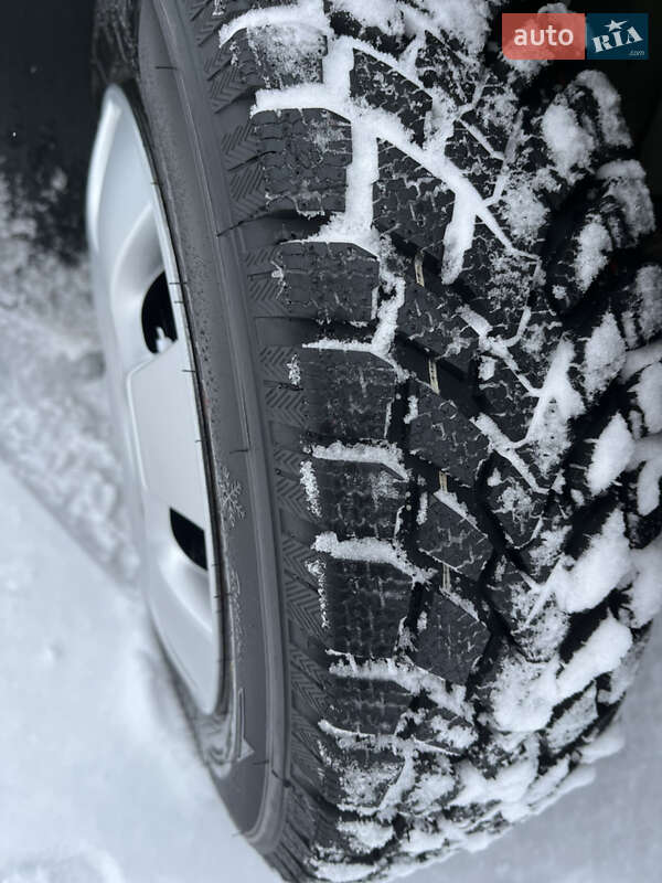 Минивэн Renault Kangoo 2000 в Калиновке