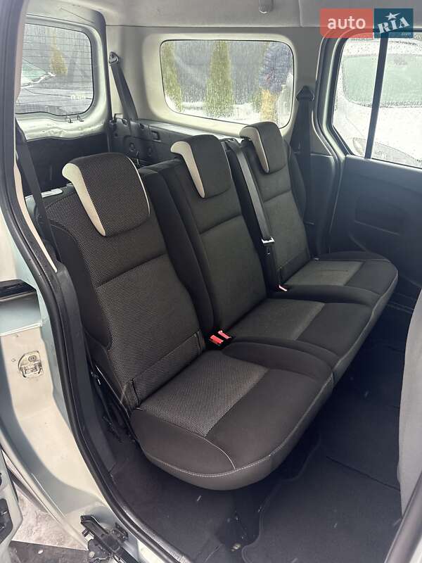 Мінівен Renault Kangoo 2012 в Луцьку фото 45 Мінівен Renault Kangoo 2012 в Луцьку