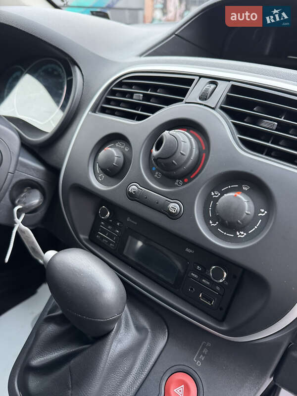 Грузовой фургон Renault Kangoo 2020 в Луцке