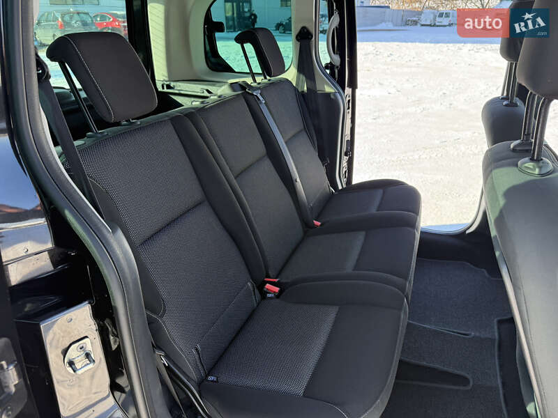 Минивэн Renault Kangoo 2015 в Ровно