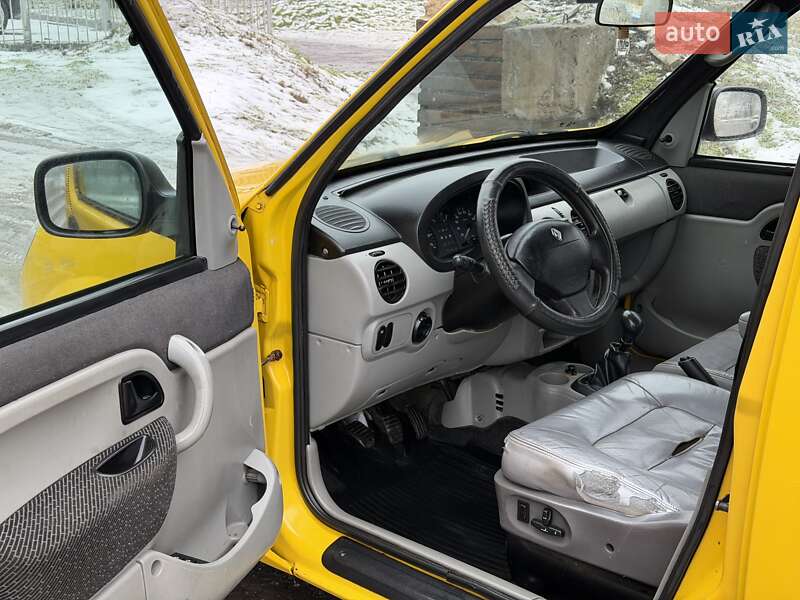 Минивэн Renault Kangoo 2003 в Николаеве