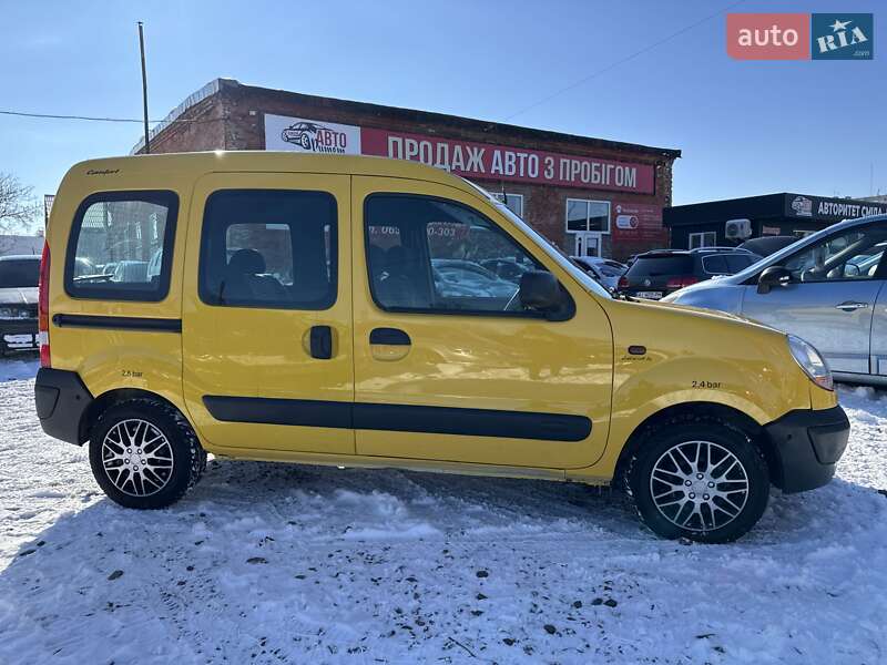 Мінівен Renault Kangoo 2003 в Смілі фото 7 Мінівен Renault Kangoo 2003 в Смілі