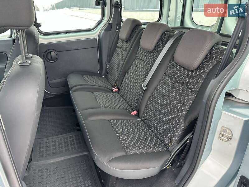 Мінівен Renault Kangoo 2012 в Луцьку