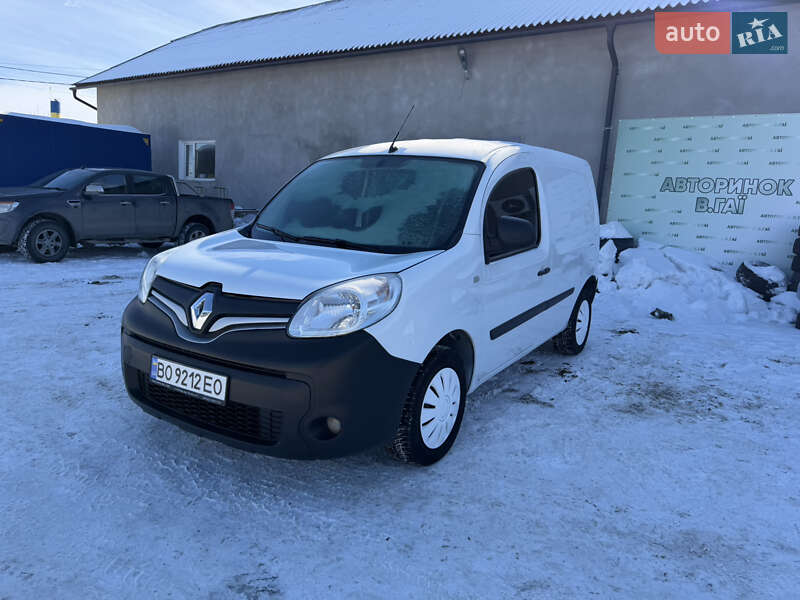 Вантажний фургон Renault Kangoo 2015 в Тернополі