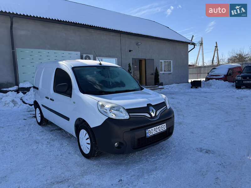 Вантажний фургон Renault Kangoo 2015 в Тернополі