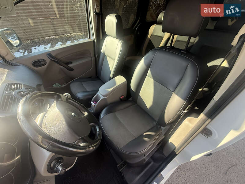 Минивэн Renault Kangoo 2008 в Львове фото 43 Минивэн Renault Kangoo 2008 в Львове
