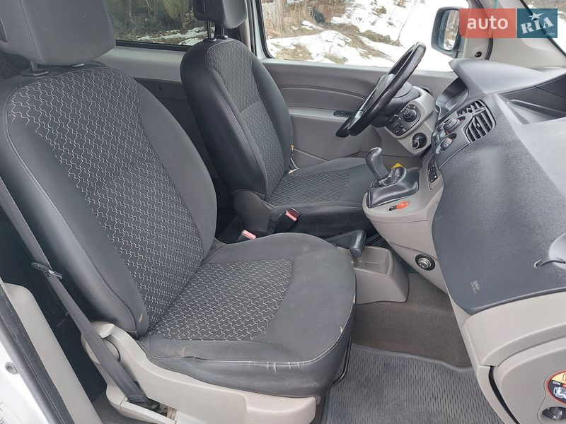 Мінівен Renault Kangoo 2010 в Кіцмані фото 43 Мінівен Renault Kangoo 2010 в Кіцмані