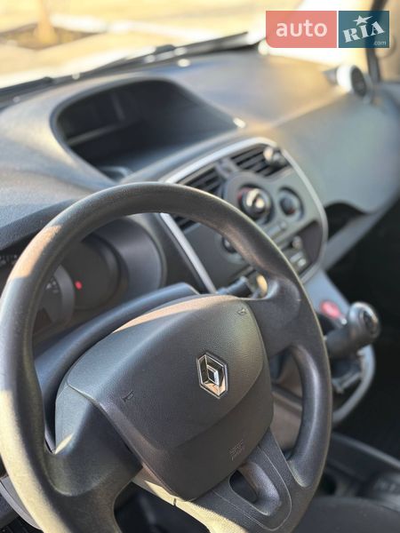 Грузовой фургон Renault Kangoo 2015 в Ирпене
