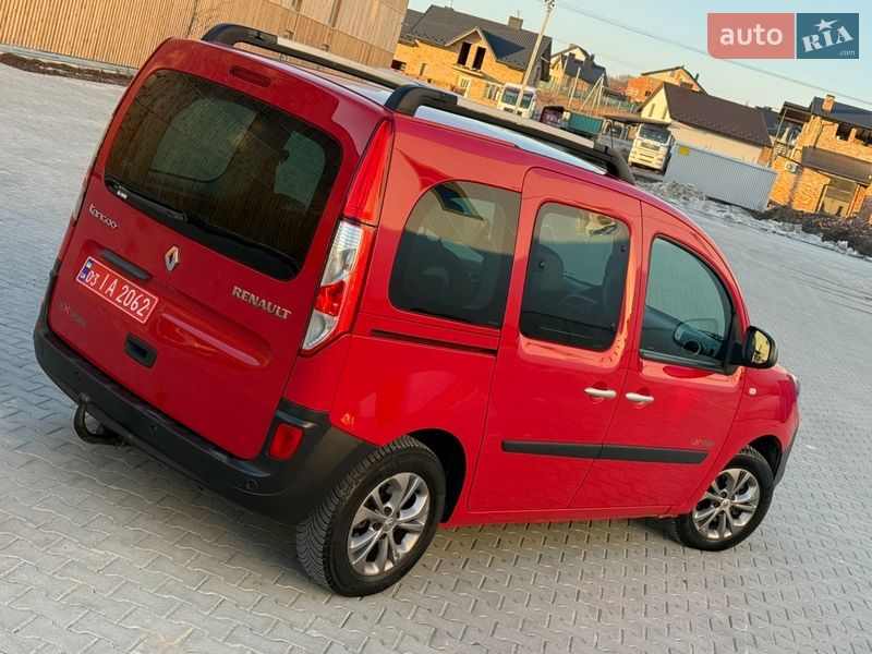 Минивэн Renault Kangoo 2015 в Львове