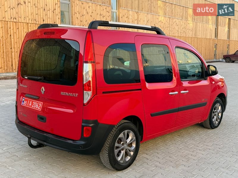 Минивэн Renault Kangoo 2015 в Львове