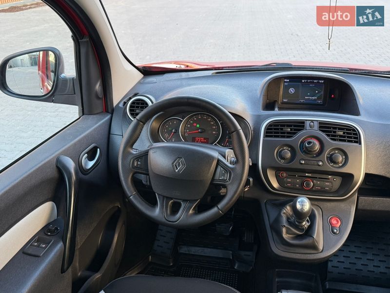 Минивэн Renault Kangoo 2015 в Львове