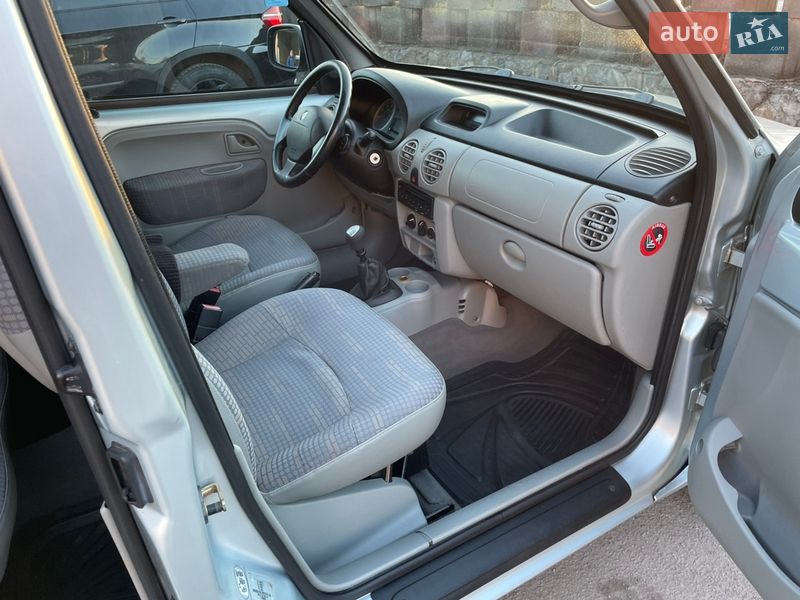 Минивэн Renault Kangoo 2005 в Виннице