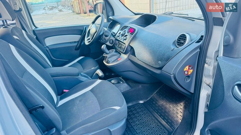 Минивэн Renault Kangoo 2014 в Киеве