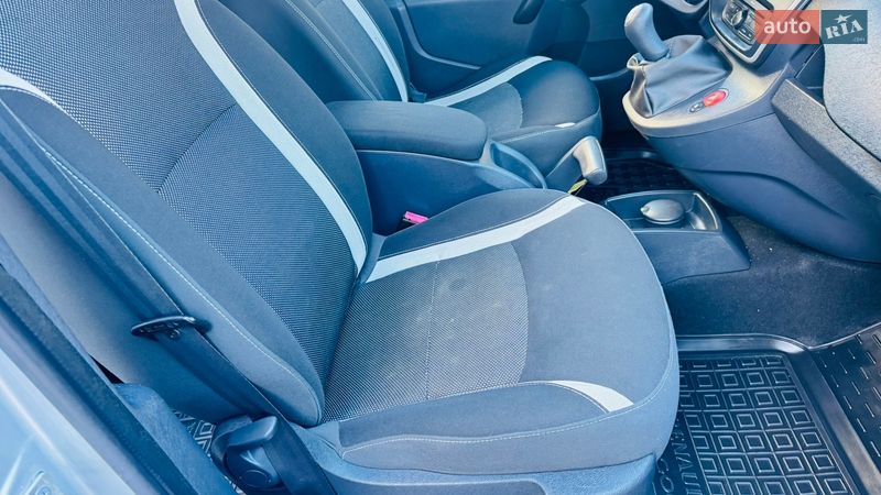 Минивэн Renault Kangoo 2014 в Киеве