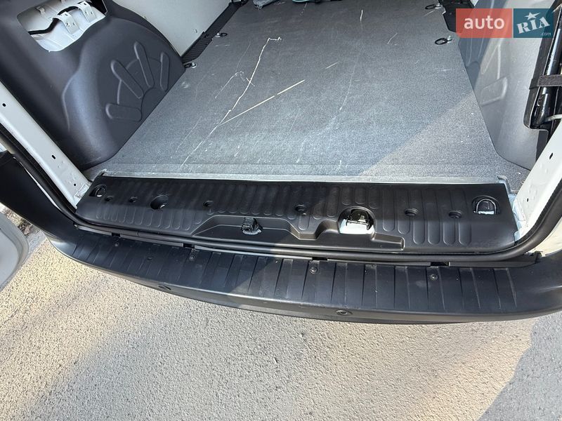 Микроавтобус грузовой (до 3,5т) Renault Kangoo 2019 в Виннице