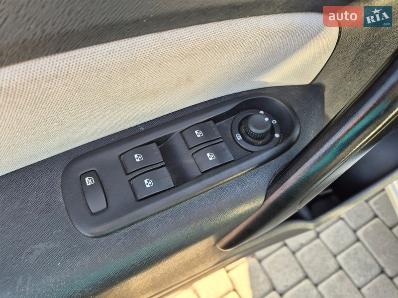 Минивэн Renault Kangoo 2013 в Городке