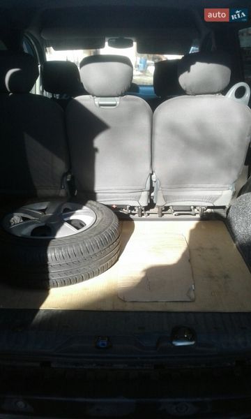 Грузопассажирский фургон Renault Kangoo 2012 в Гадяче