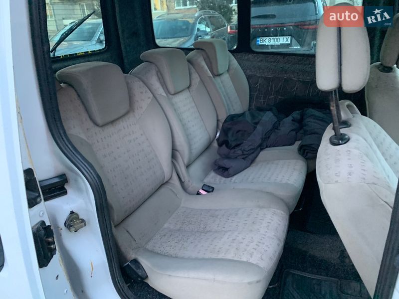 Минивэн Renault Kangoo 2000 в Луцке