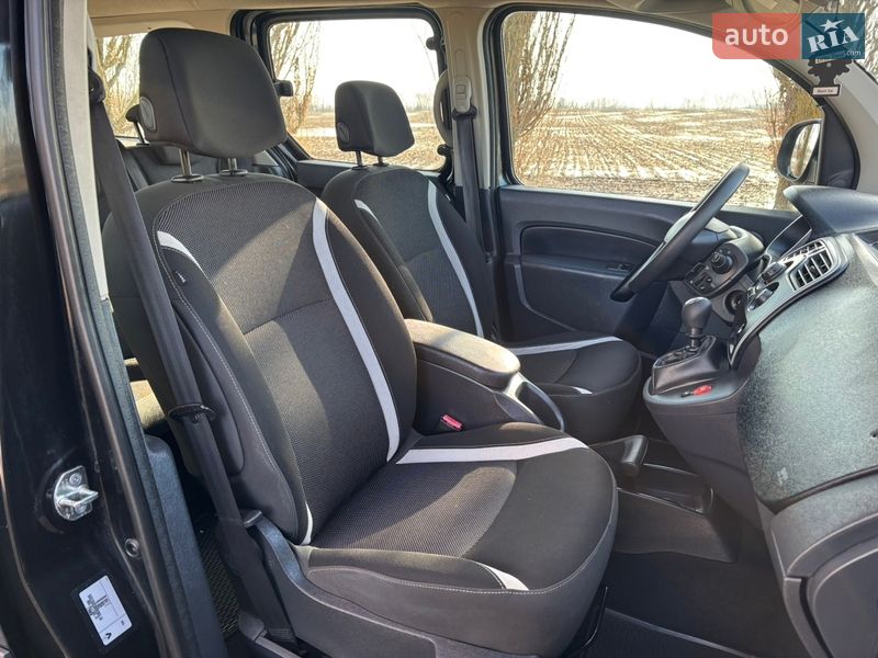 Минивэн Renault Kangoo 2015 в Барышевке