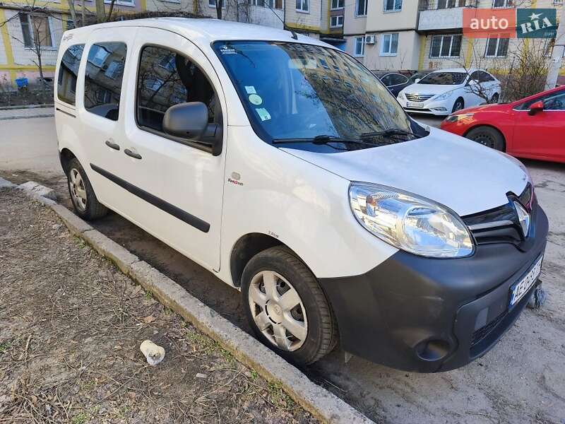 Минивэн Renault Kangoo 2014 в Днепре