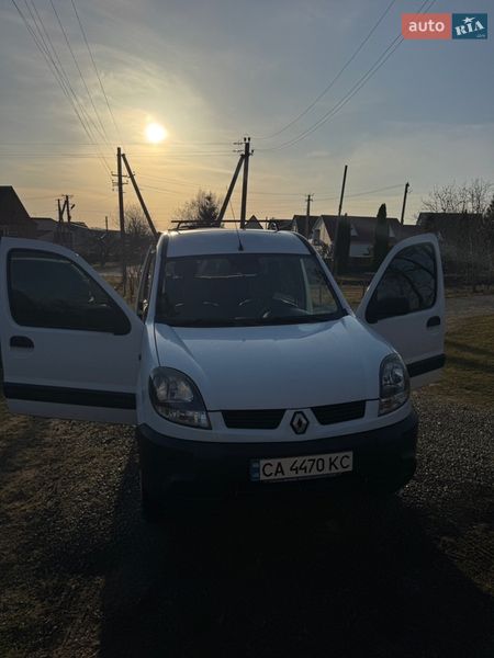 Минивэн Renault Kangoo 2005 в Корсуне-Шевченковском