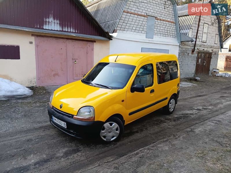 Минивэн Renault Kangoo 2000 в Озерном