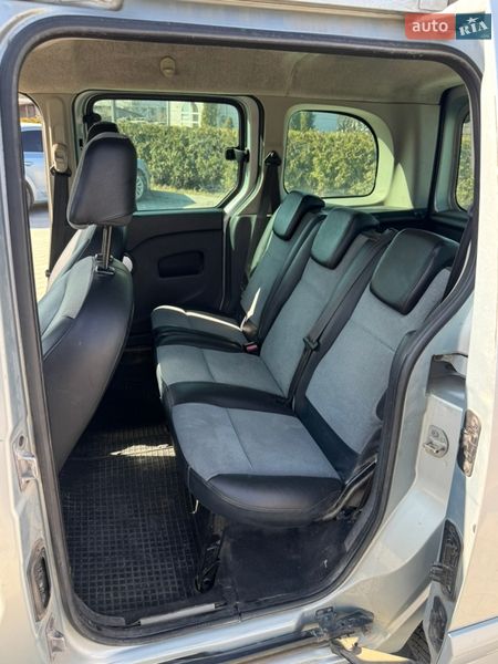 Минивэн Renault Kangoo 2011 в Винниках