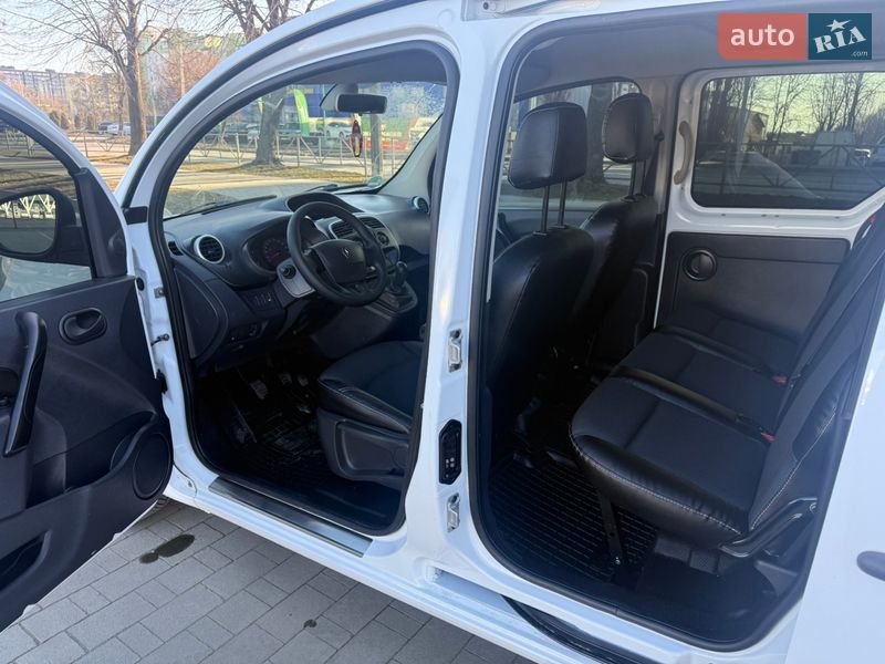 Мінівен Renault Kangoo 2014 в Хмельницькому