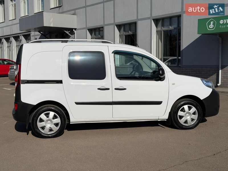 Мінівен Renault Kangoo 2014 в Києві