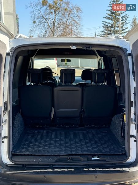 Мінівен Renault Kangoo 2014 в Києві