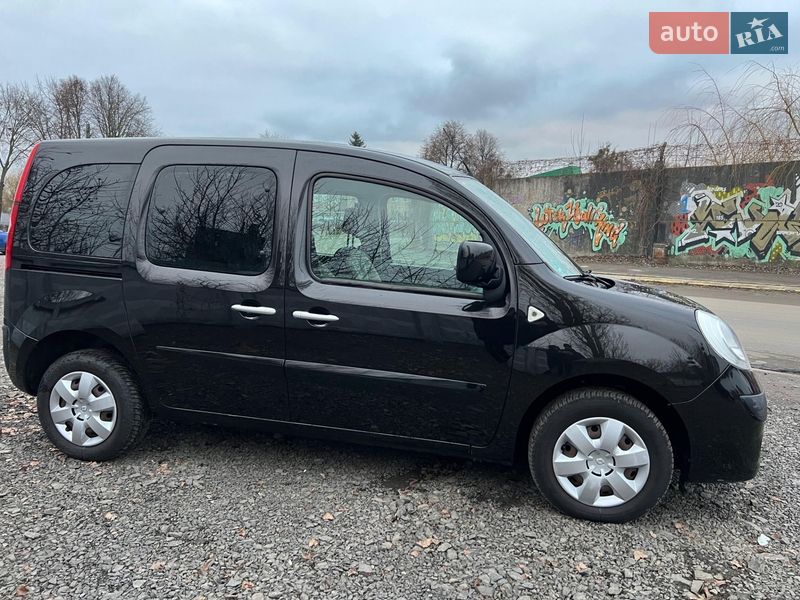 Минивэн Renault Kangoo 2011 в Луцке