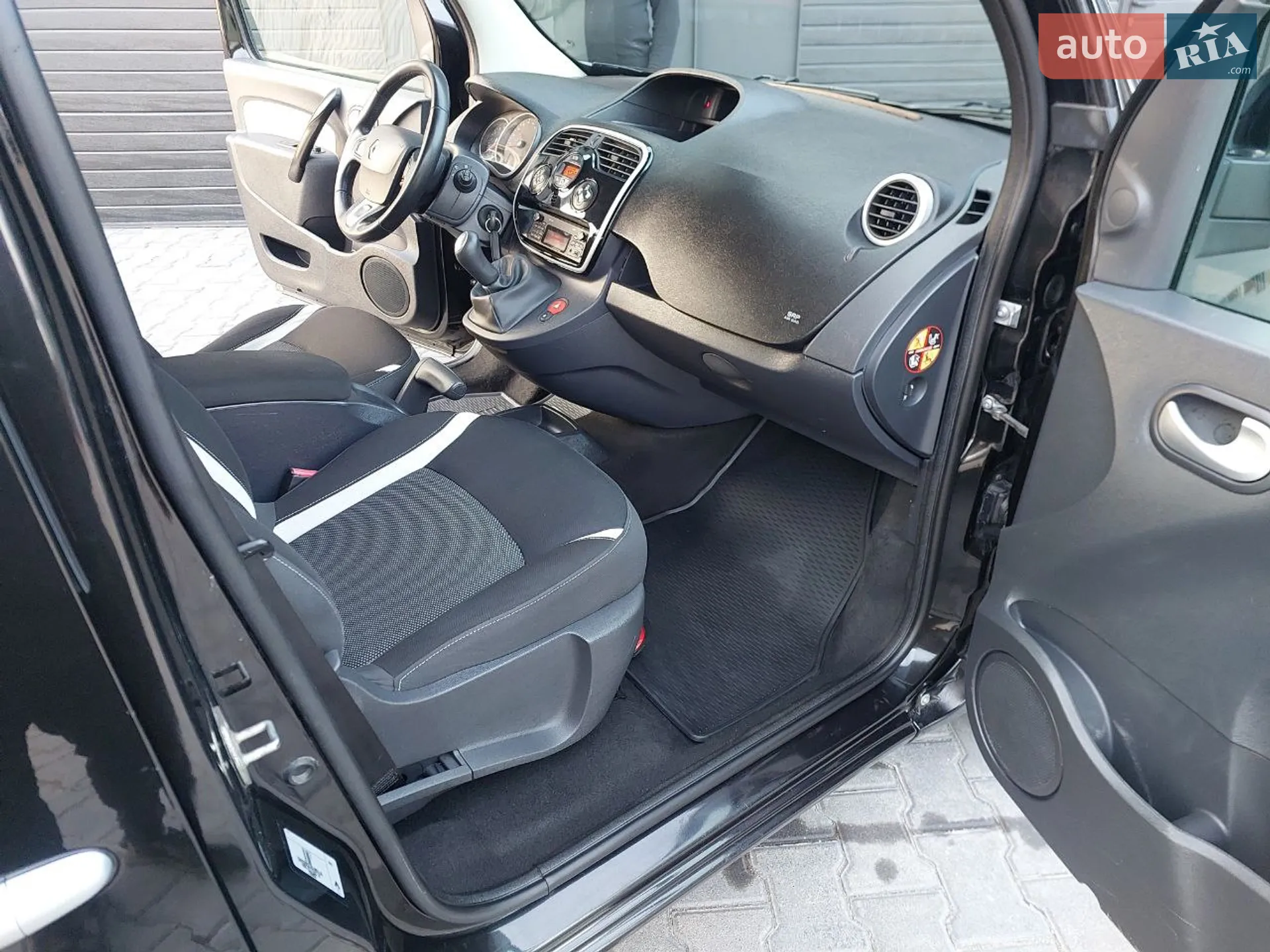 2015 Renault Kangoo - мініатюра 31