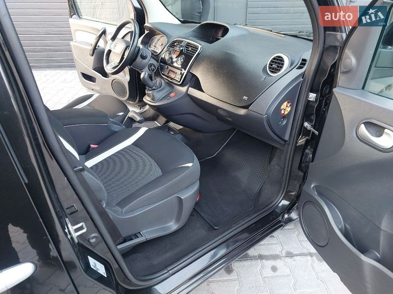 Минивэн Renault Kangoo 2015 в Ровно фото 31 Минивэн Renault Kangoo 2015 в Ровно