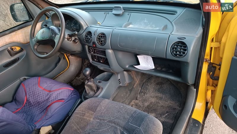 Минивэн Renault Kangoo 2000 в Сарнах