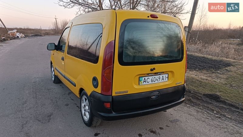 Минивэн Renault Kangoo 2000 в Сарнах