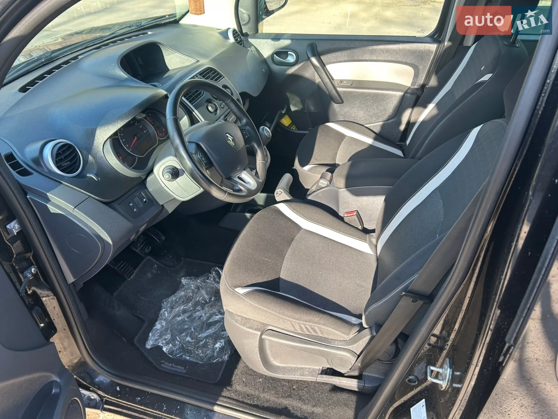 2015 Renault Kangoo - мініатюра 16