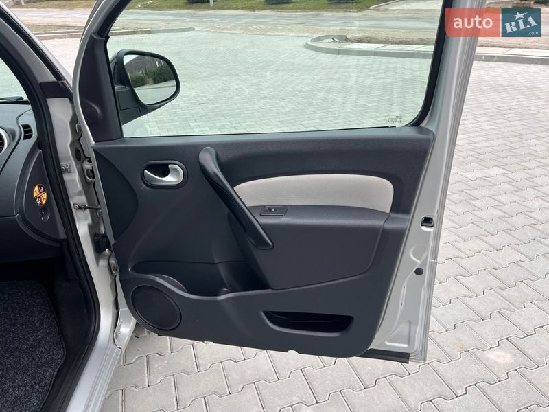 Минивэн Renault Kangoo 2014 в Кременце