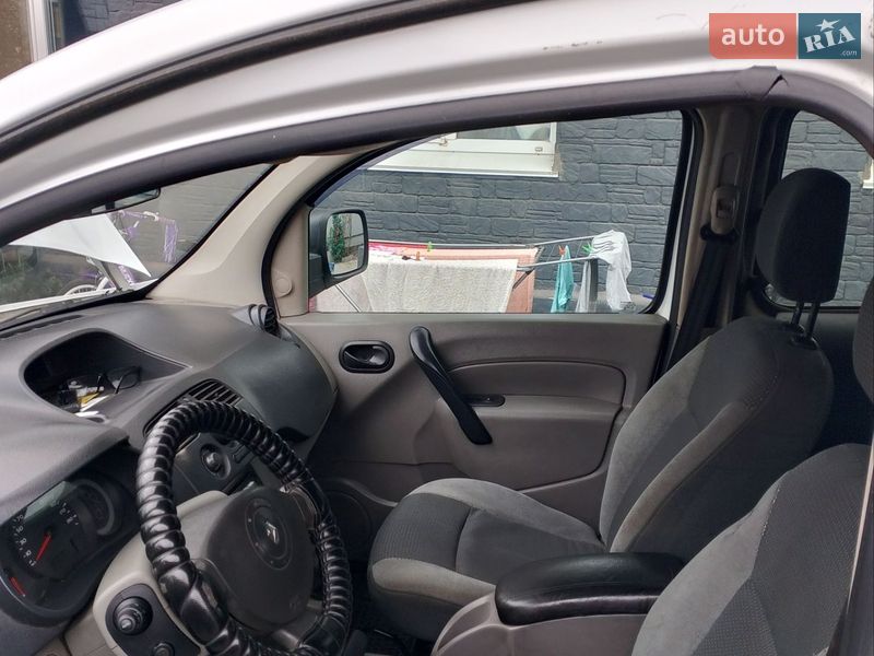 Минивэн Renault Kangoo 2008 в Кривом Роге