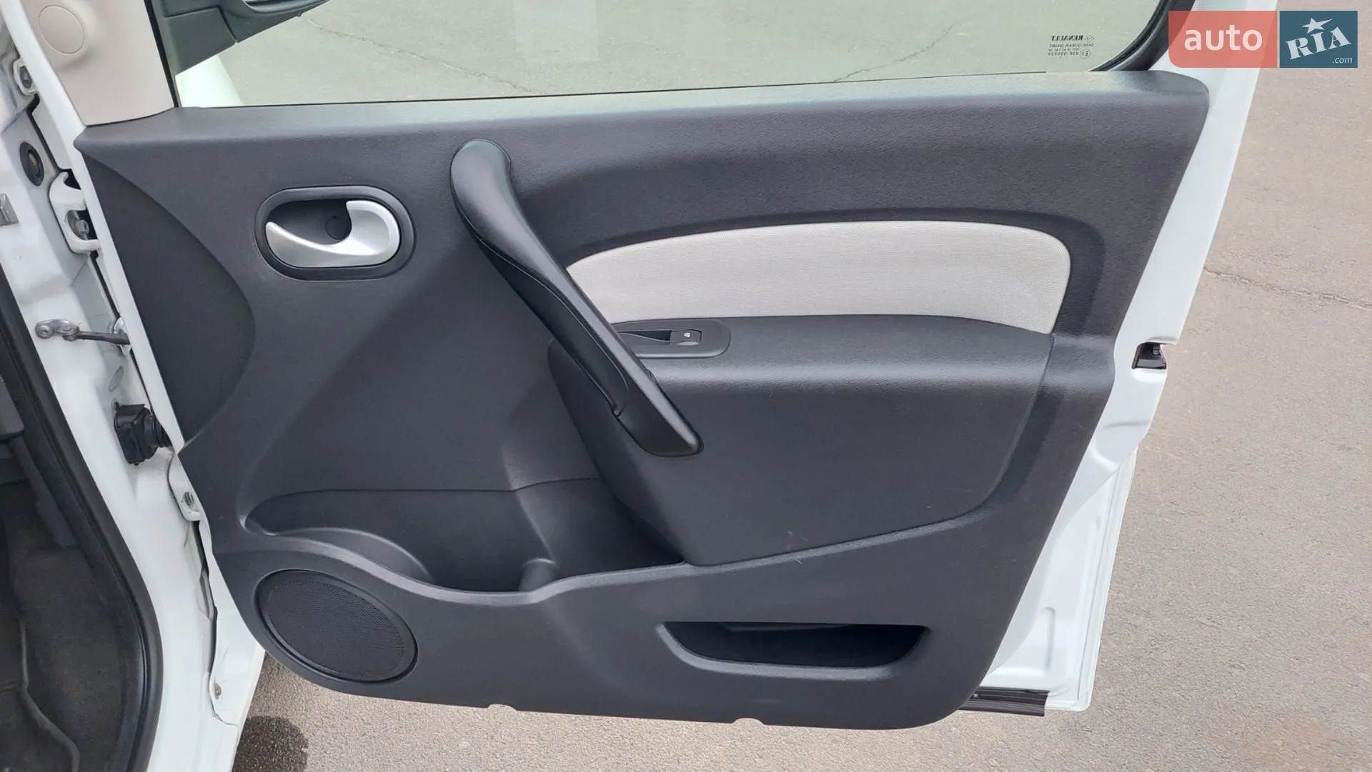 2011 Renault Kangoo - мініатюра 26