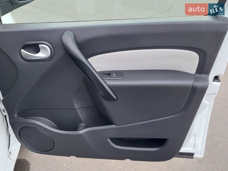 Минивэн Renault Kangoo 2011 в Киеве