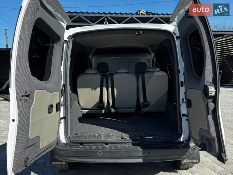Мінівен Renault Kangoo 2016 в Бердичеві фото 8 Мінівен Renault Kangoo 2016 в Бердичеві