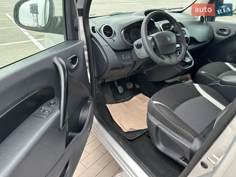 Минивэн Renault Kangoo 2015 в Одессе
