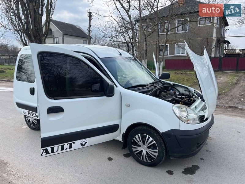 Мінівен Renault Kangoo 2008 в Хотині