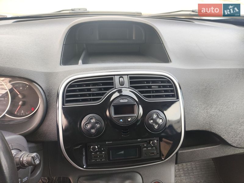 Минивэн Renault Kangoo 2017 в Днепре фото 35 Минивэн Renault Kangoo 2017 в Днепре