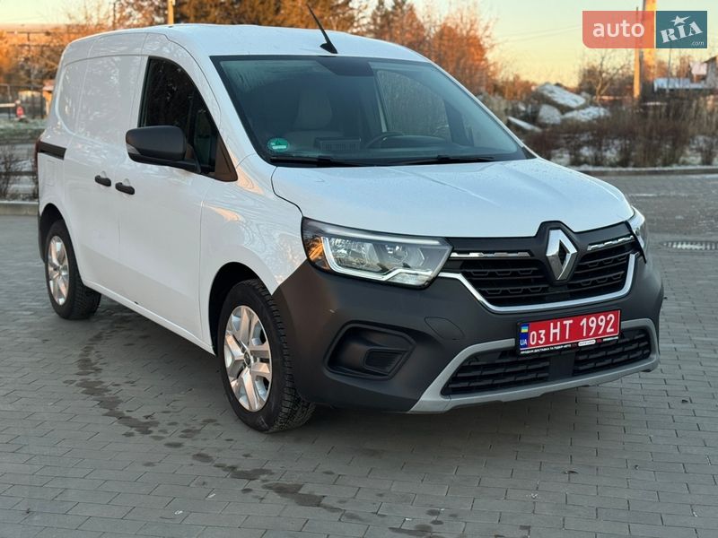 Грузовой фургон Renault Kangoo 2022 в Луцке