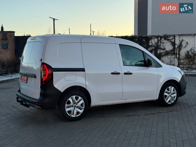 Грузовой фургон Renault Kangoo 2022 в Луцке