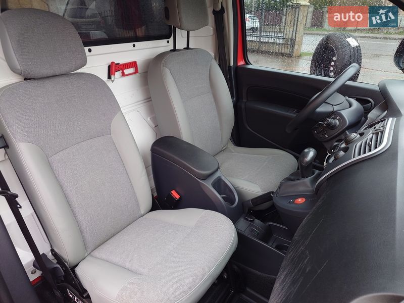 Вантажний фургон Renault Kangoo 2021 в Самборі