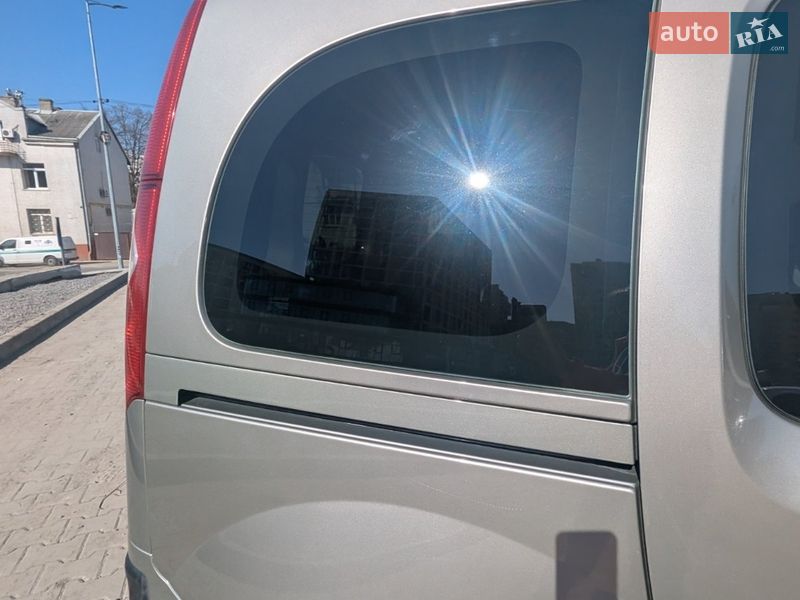 Минивэн Renault Kangoo 2011 в Львове